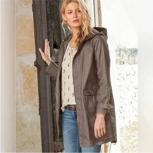 Eileen Fisher Hooded Utility Jacket Brown 100% organic waxed linen hooded